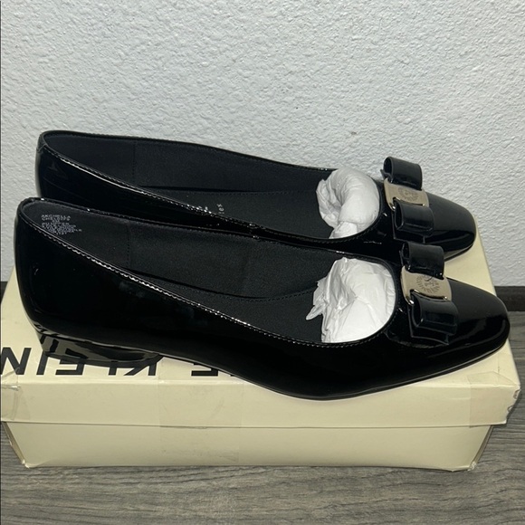 Anne Klein Chella Ballet Flats - Picture 5 of 6